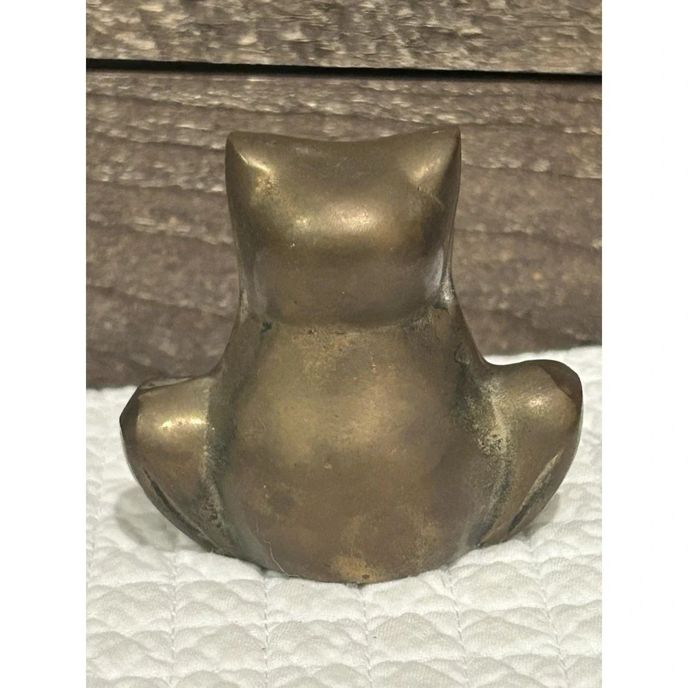 VINTAGE‎ Brass Tone Cast Metal Cat Statue Figure Figurine Kitty Animal